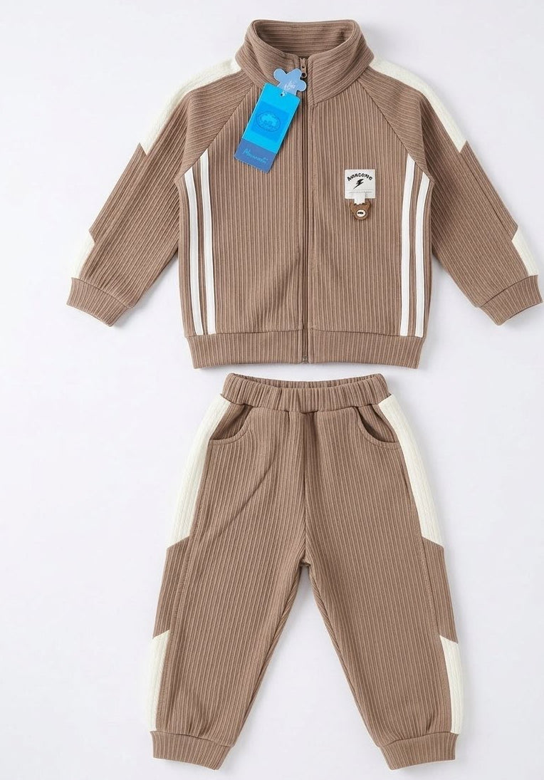Hero Sized tracksuit for winters - Brown