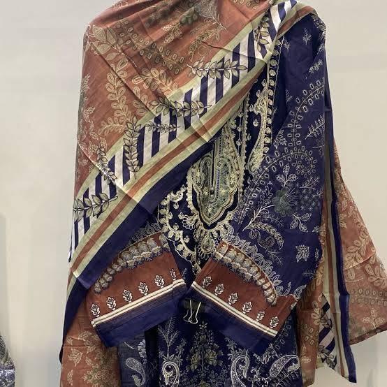 Pakistani Lawn suit